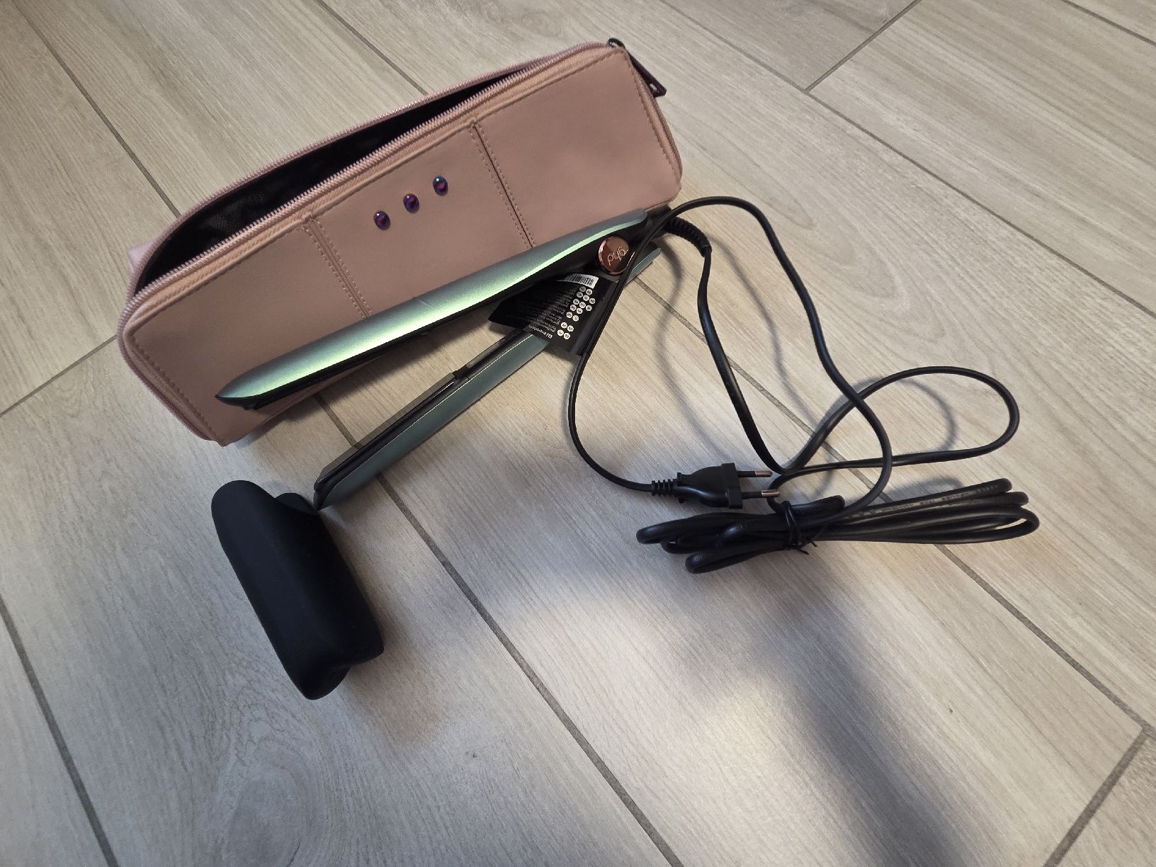 GHD Piastre & Arricciacapelli: neuwertig GHD gold – Nuovo (secondo la descrizione) da bellinzona venduto da zeus6535 6