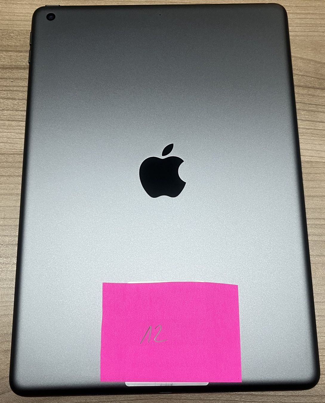 Apple Tablet PC: iPad A2270 (Nr.12) – Usato da Effingen venduto da meierto1