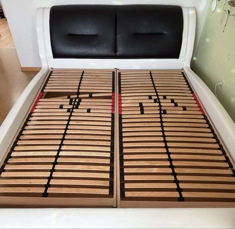 Letti: Desiger Bett, Rostgrösse 200 x 180cm, 1 Rost defekt – Difettoso da Rothrist venduto da Dluna1 5