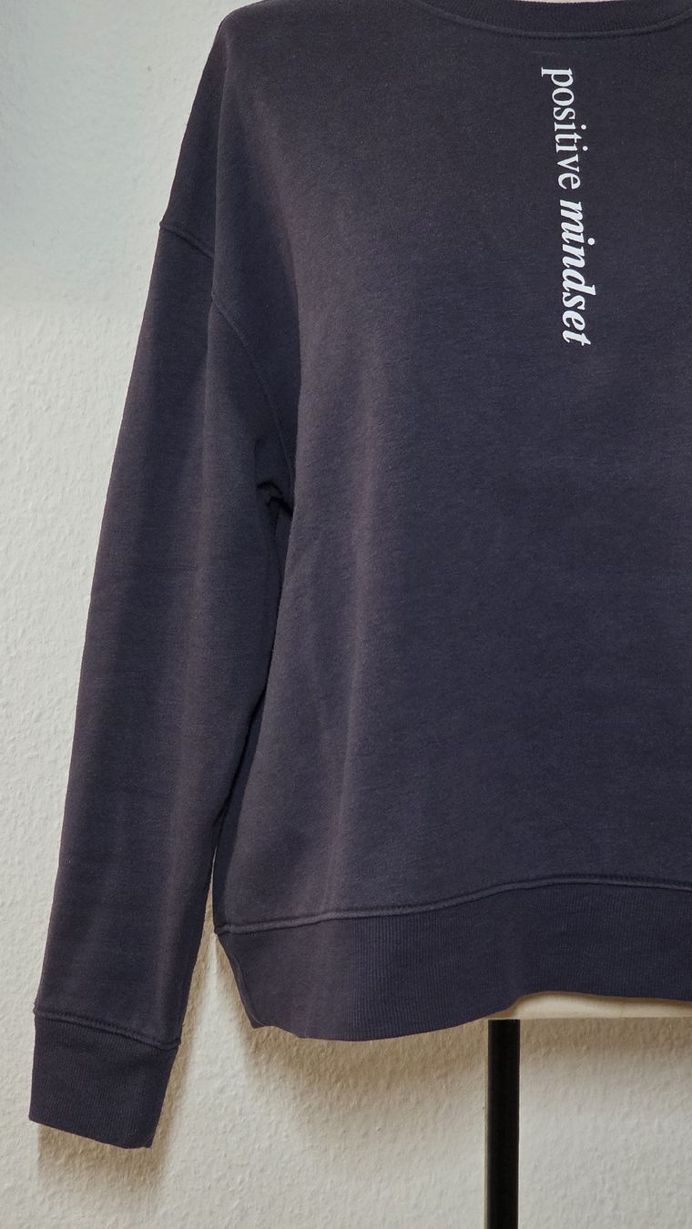 Primark Pulls & Sweat-shirts: Schwarzer & violetter Basic-Pulli, Gr. M – Neuf (Voir description) à Kreuzlingen par MeinKleinesAtelier 1