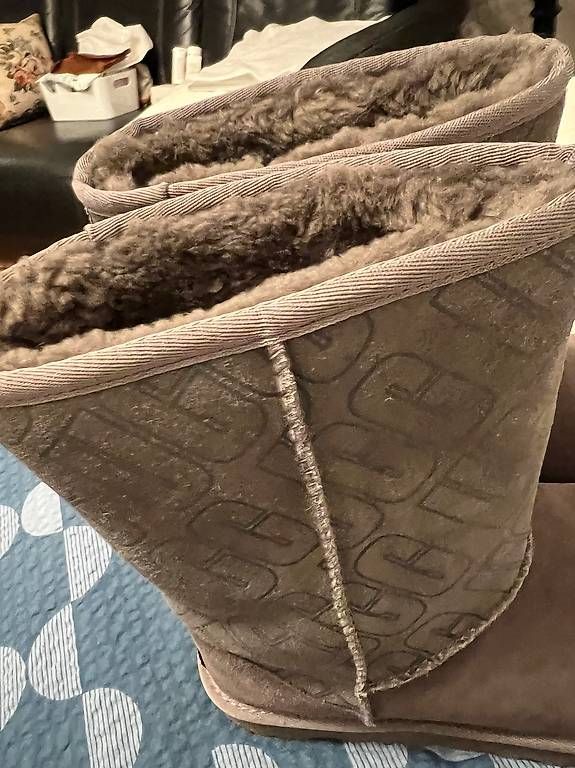Ugg Damenschuhe: NEU **UGG Stiefel**Gr. 41 (EU), PREISWERT – Neu und originalverpackt aus Zürich von Ceca52 4