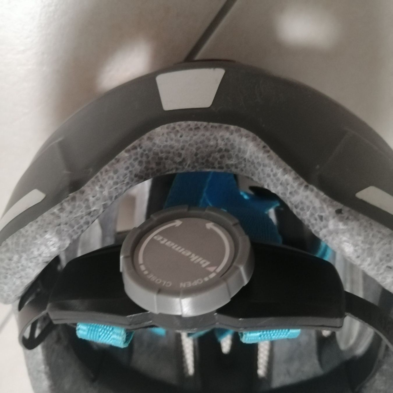 Caschi: Kinder Fahrradhem Gr. 49-54 – Usato da Henau venduto da AXAA 5