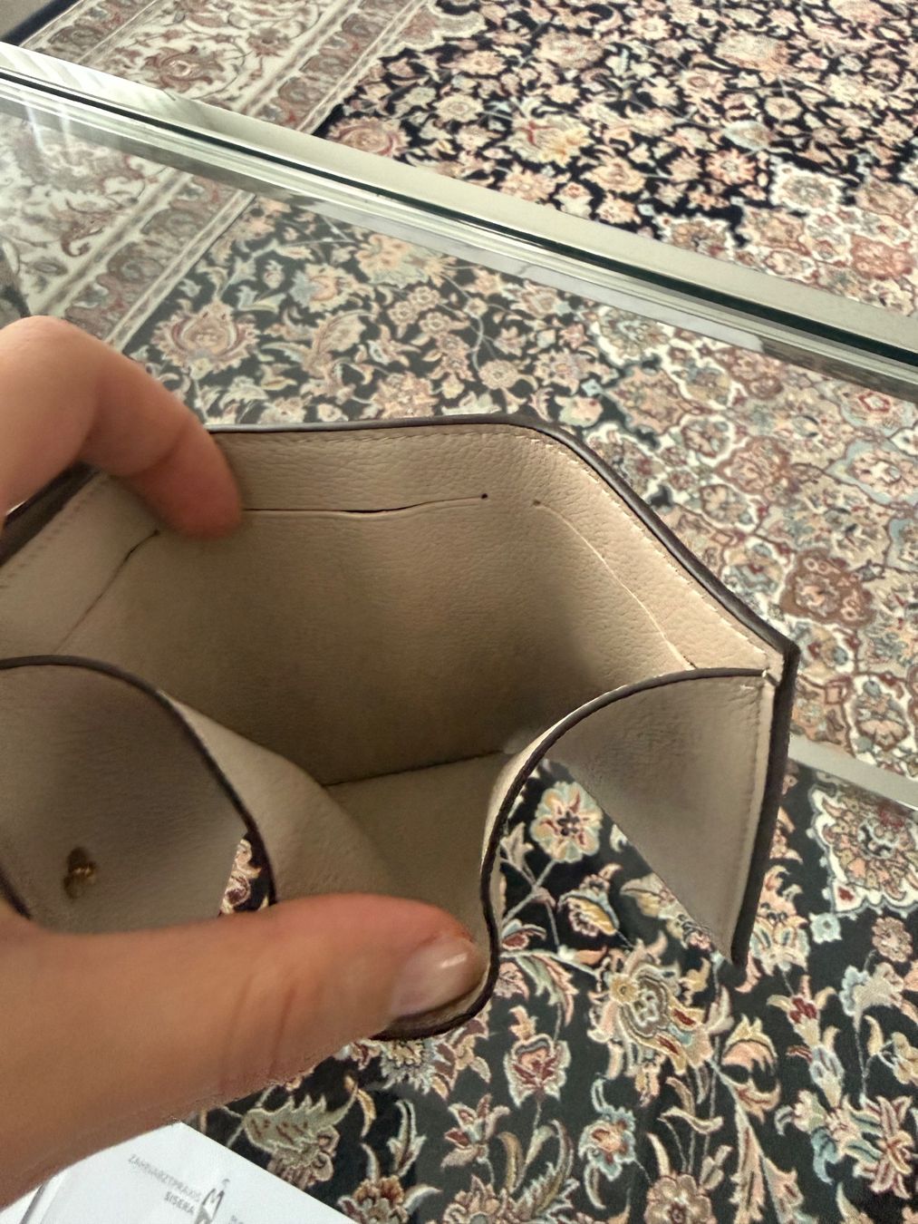 Borse da donna: Louis Vuitton Lock Me plus Portmonee – Usato da Jonen venduto da Motie 4