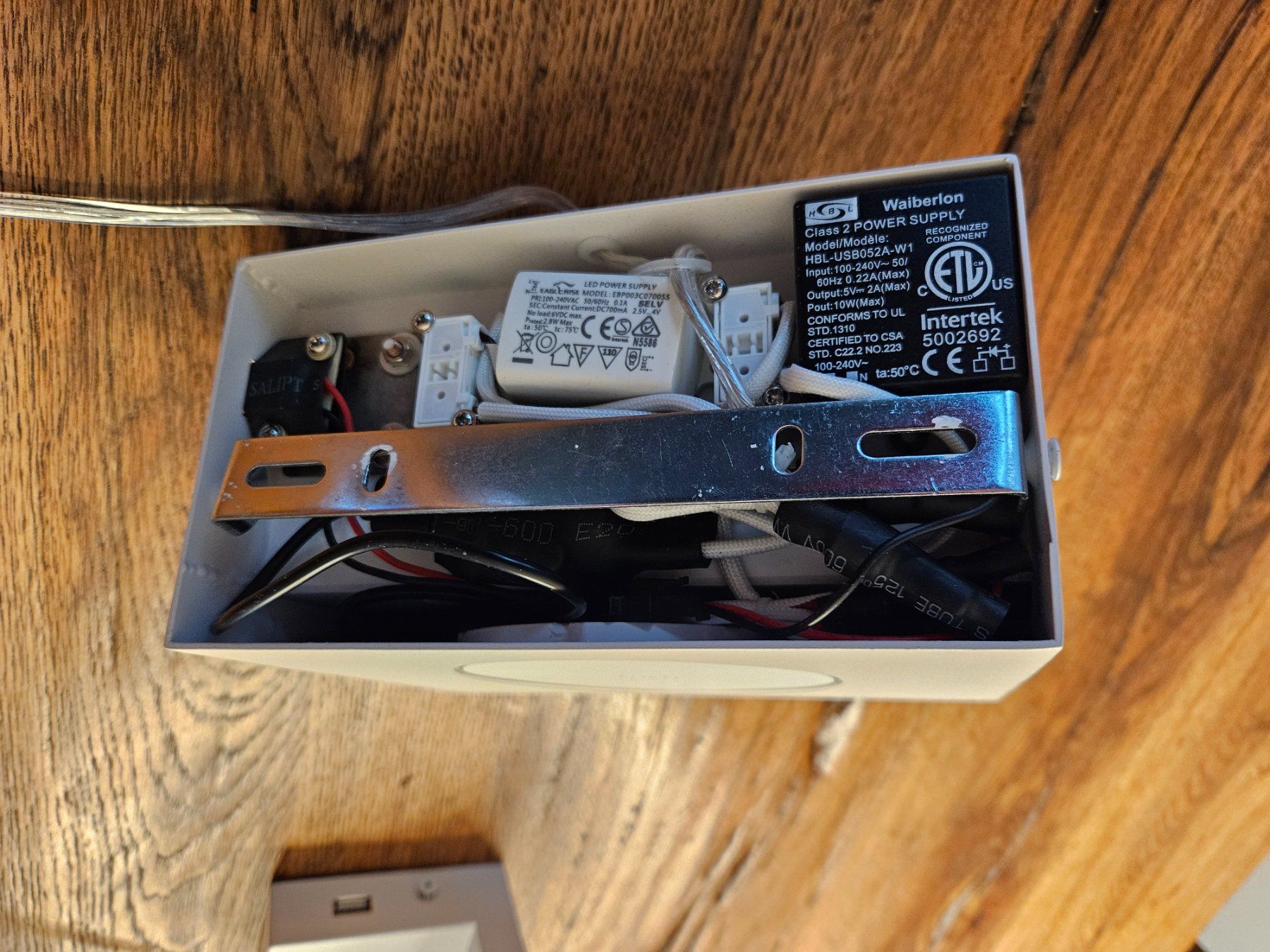 Lampade: Led Wandlampe Gian – Usato da Wünnewil venduto da blechlefreak 6