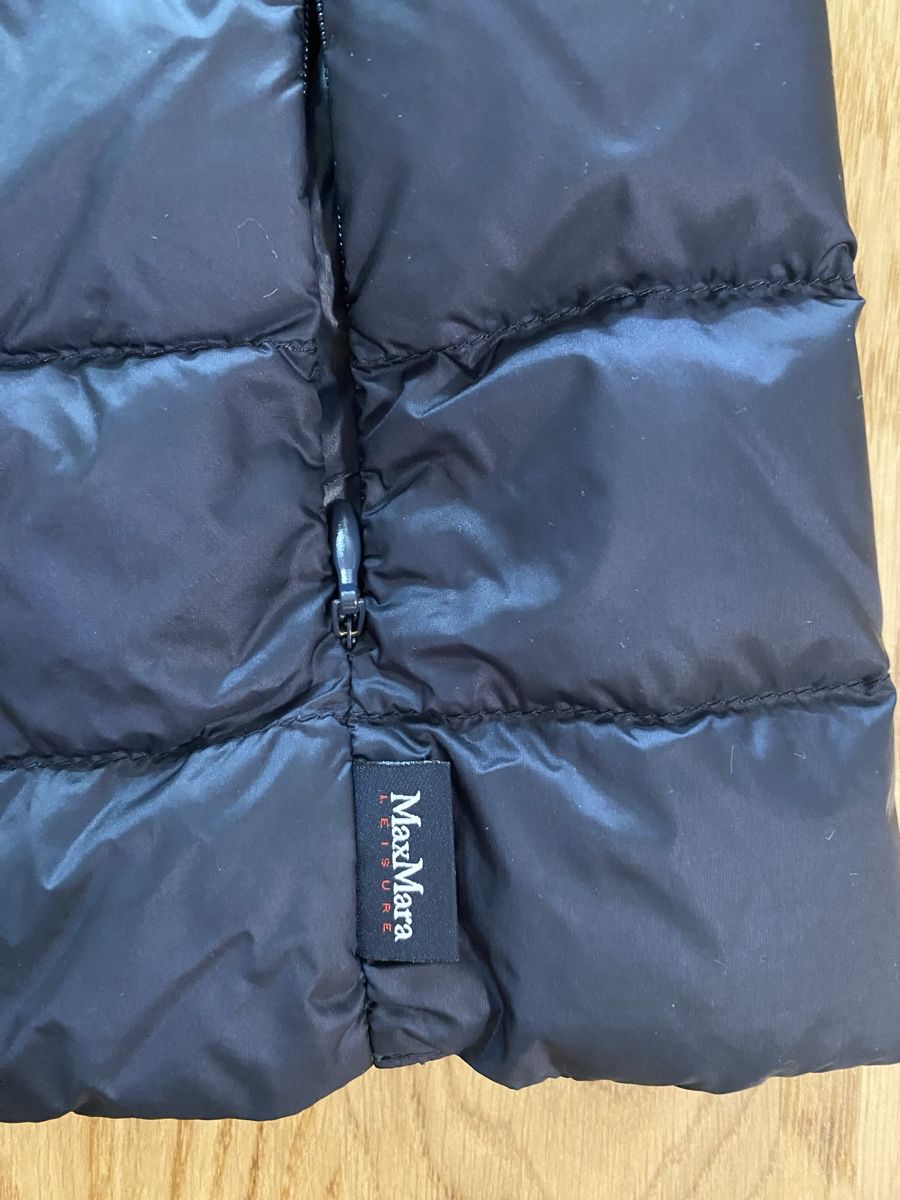 Max Mara Jacken: MaxMara Leisure Quilted Jacket Dark Blue Size Medium – Gebraucht aus Zug von lil_mj92 7