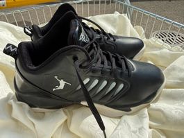 Basketballschuhe Größe 43 - NEU UNBENUTZT