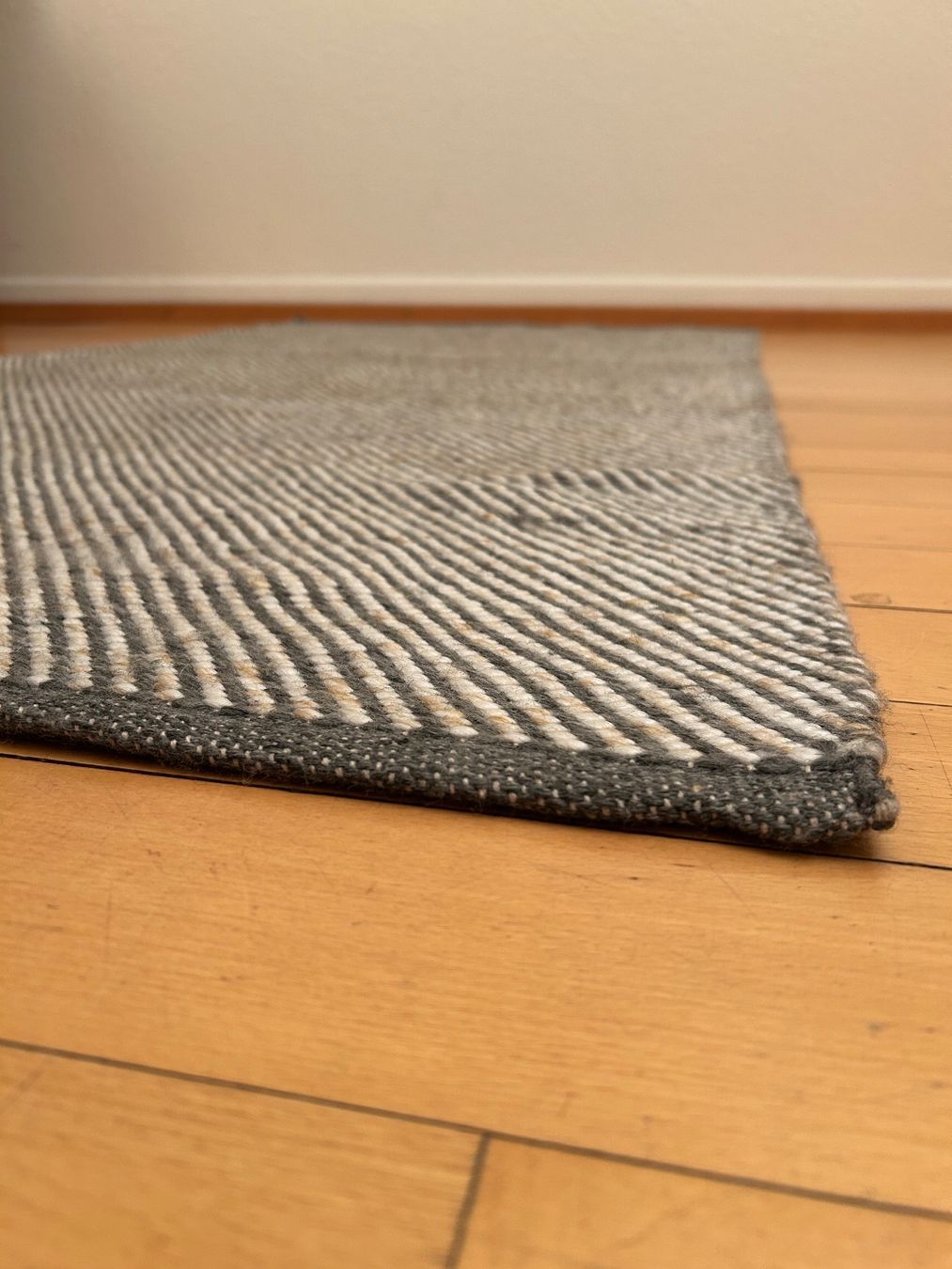 Tappeti: Teppich/ nicht gebraucht/ 155/82cm – Usato da Rorschacherberg venduto da Svebe 4