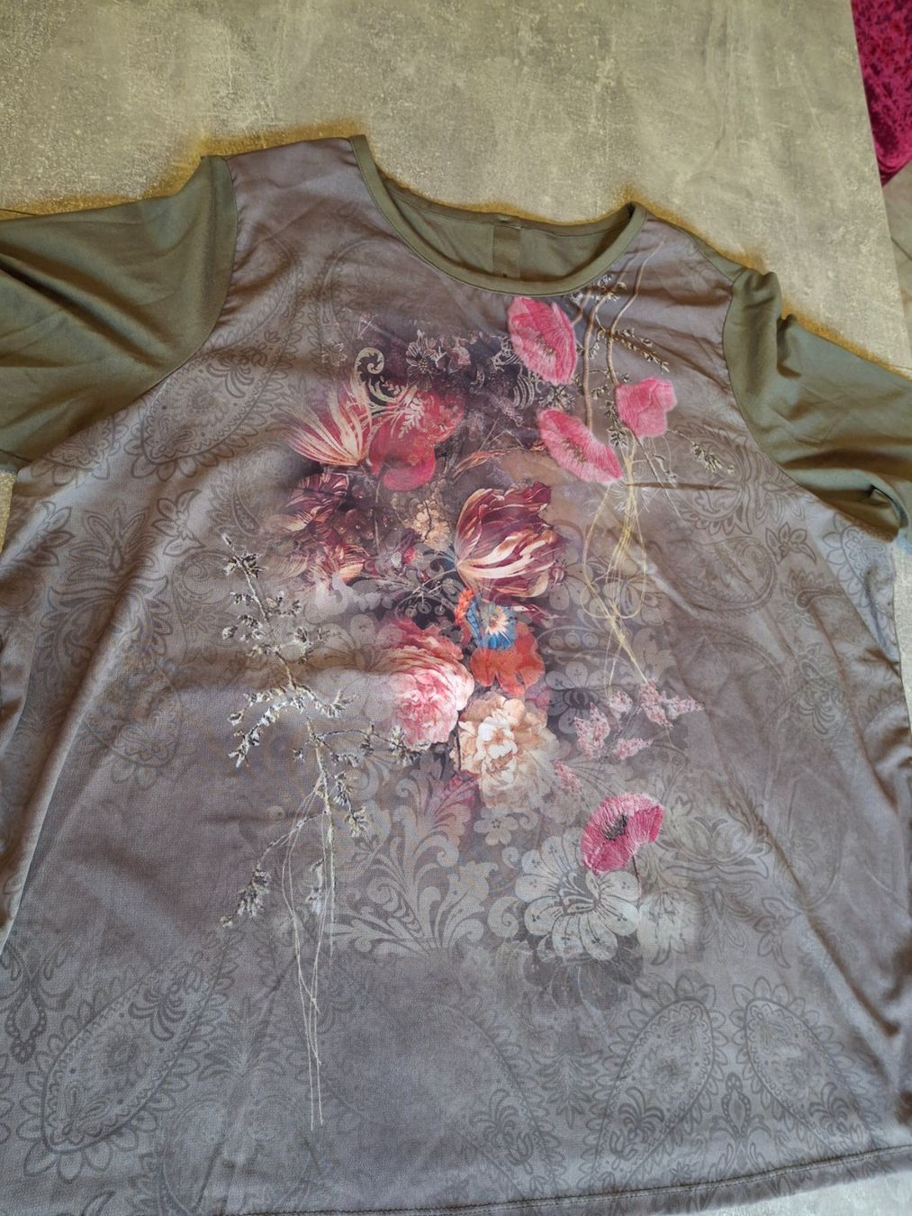 Tuniche: T-shirt - tunique taille XL – Usato da Villiers venduto da san_jn5w 1