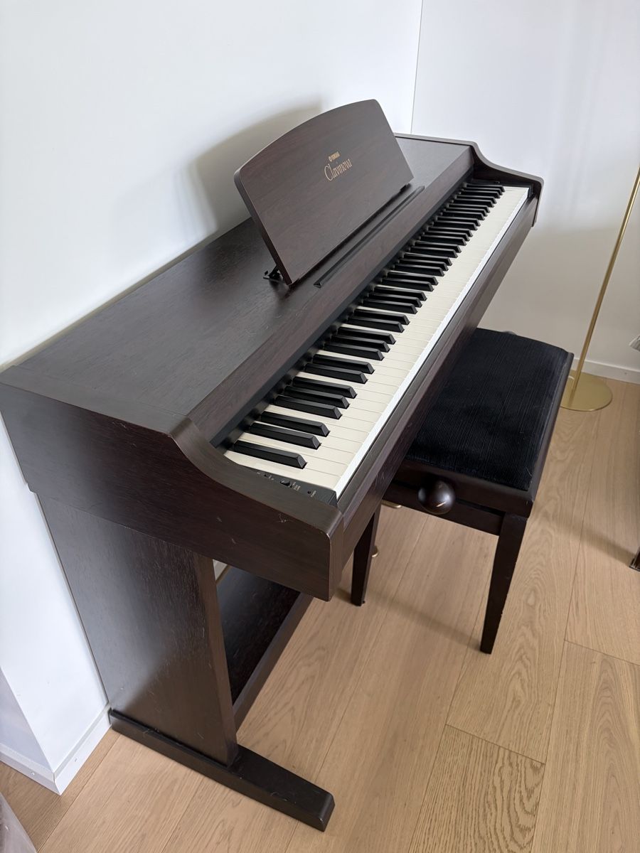 Yamaha Instruments de musique: Epiano Yamaha Clavinova – D'occasion à Zürich par MariaJC 2