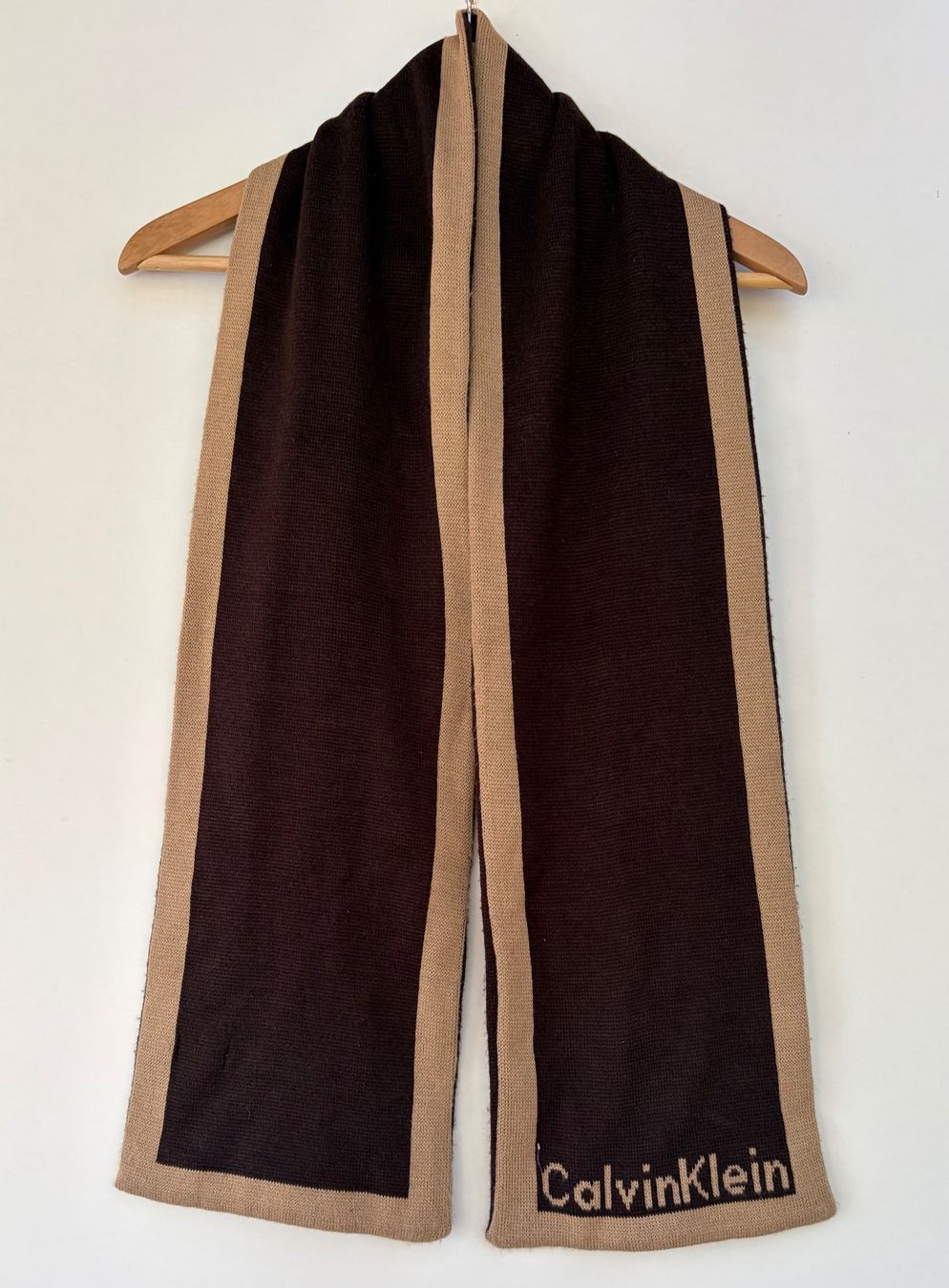 Calvin Klein Foulard & Sciarpe: Calvin Klein Schal – Usato da Unterägeri venduto da Jutka_04