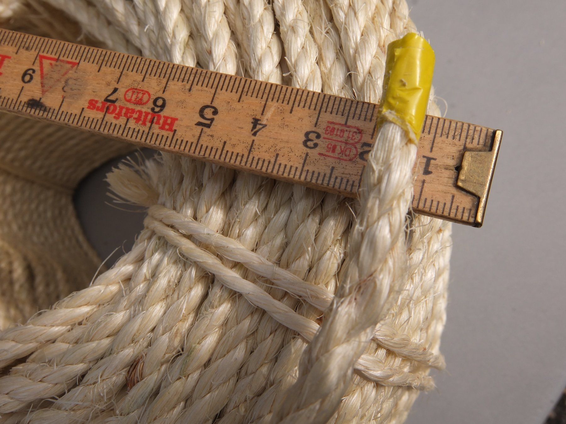Corde: Sisal Seil 6mm Durchmesser, gute 15 Meter Lang – Nuovo e nell'imballaggio originale da Wöschnau venduto da Vinsale