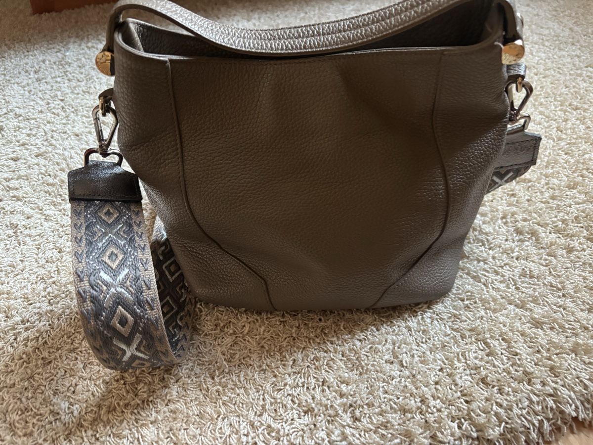 Borse da donna: Damenhandtasche – Usato da Zürich venduto da cor_h97c 1
