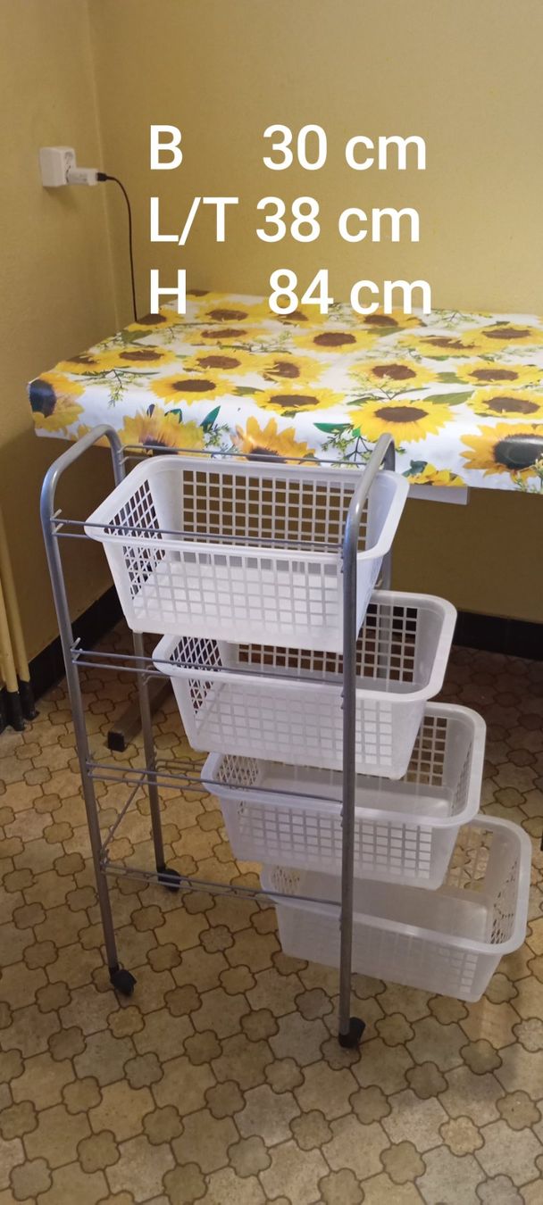 Ikea Mobili & Arredamento: Rollwagen, Küche Servierwagen Marke Trolley – Usato da Bern venduto da eiger017 2