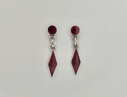Ohrhänger mit Jaspis Rhombus-Motiv – Natürliche Eleganz