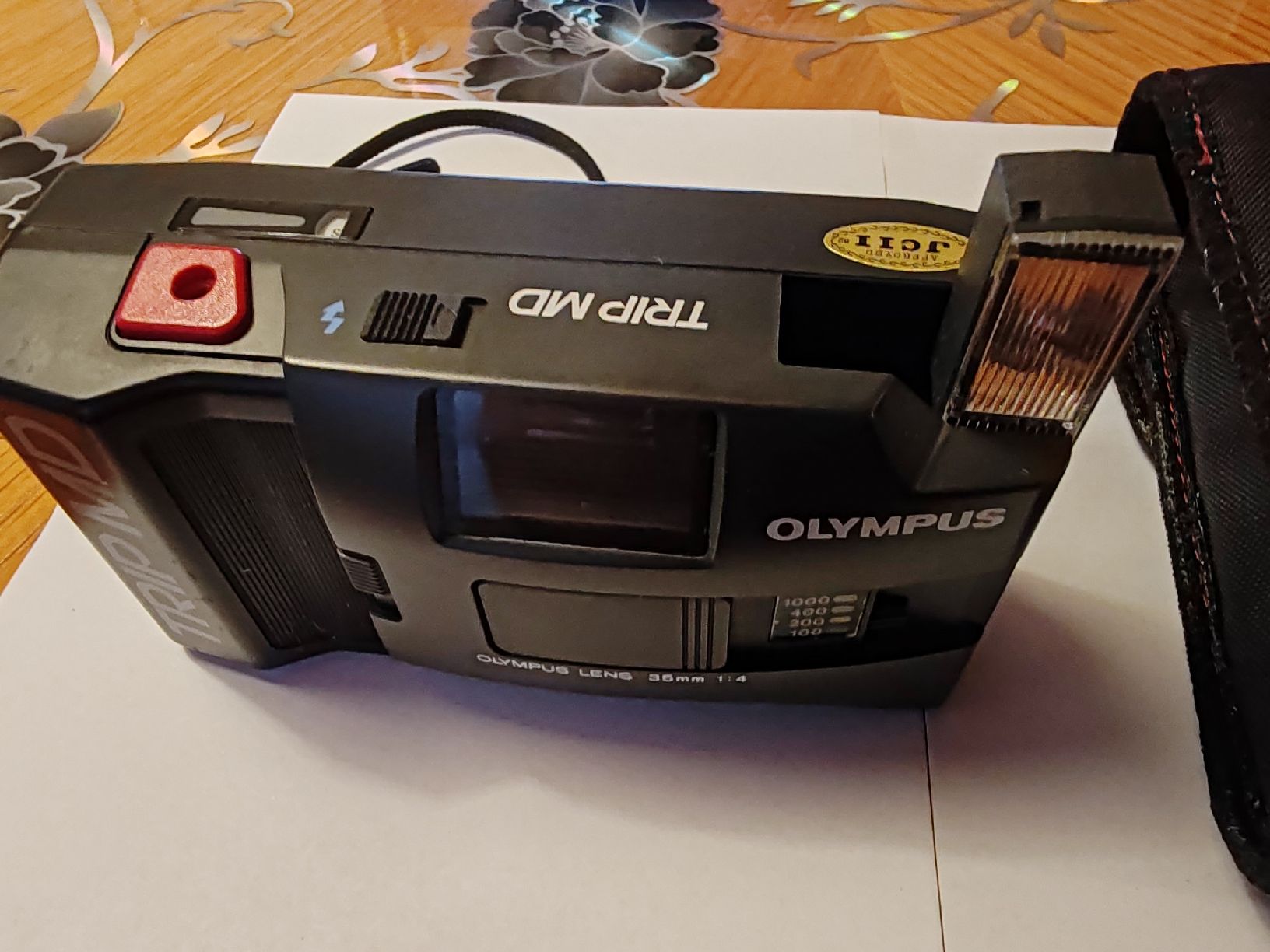 Olympus Fotocamera: Olympus Trip MD Kompaktkamera mit Tasche schwarz – Usato da Wila venduto da neu_s8qs 1
