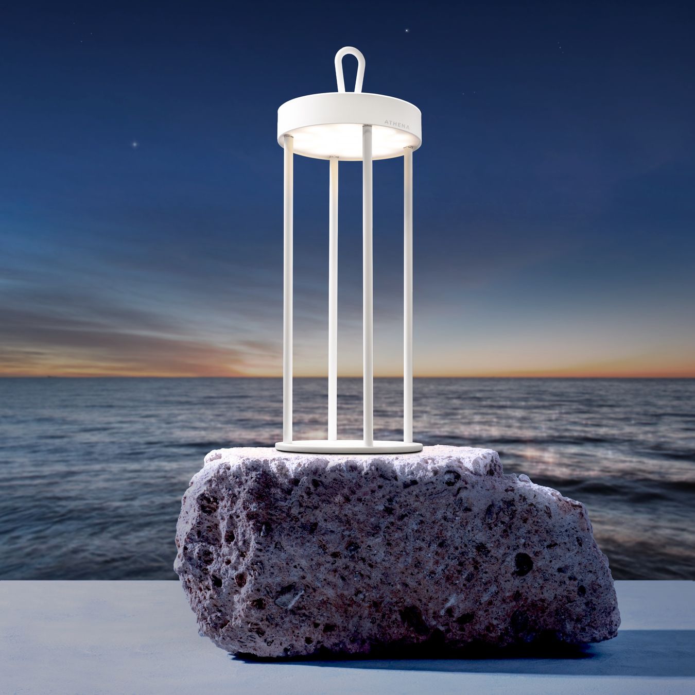 Lampade: Athena Dekolampe weiss dimmbar – Nuovo e nell'imballaggio originale da Dietlikon venduto da Salesmax 1