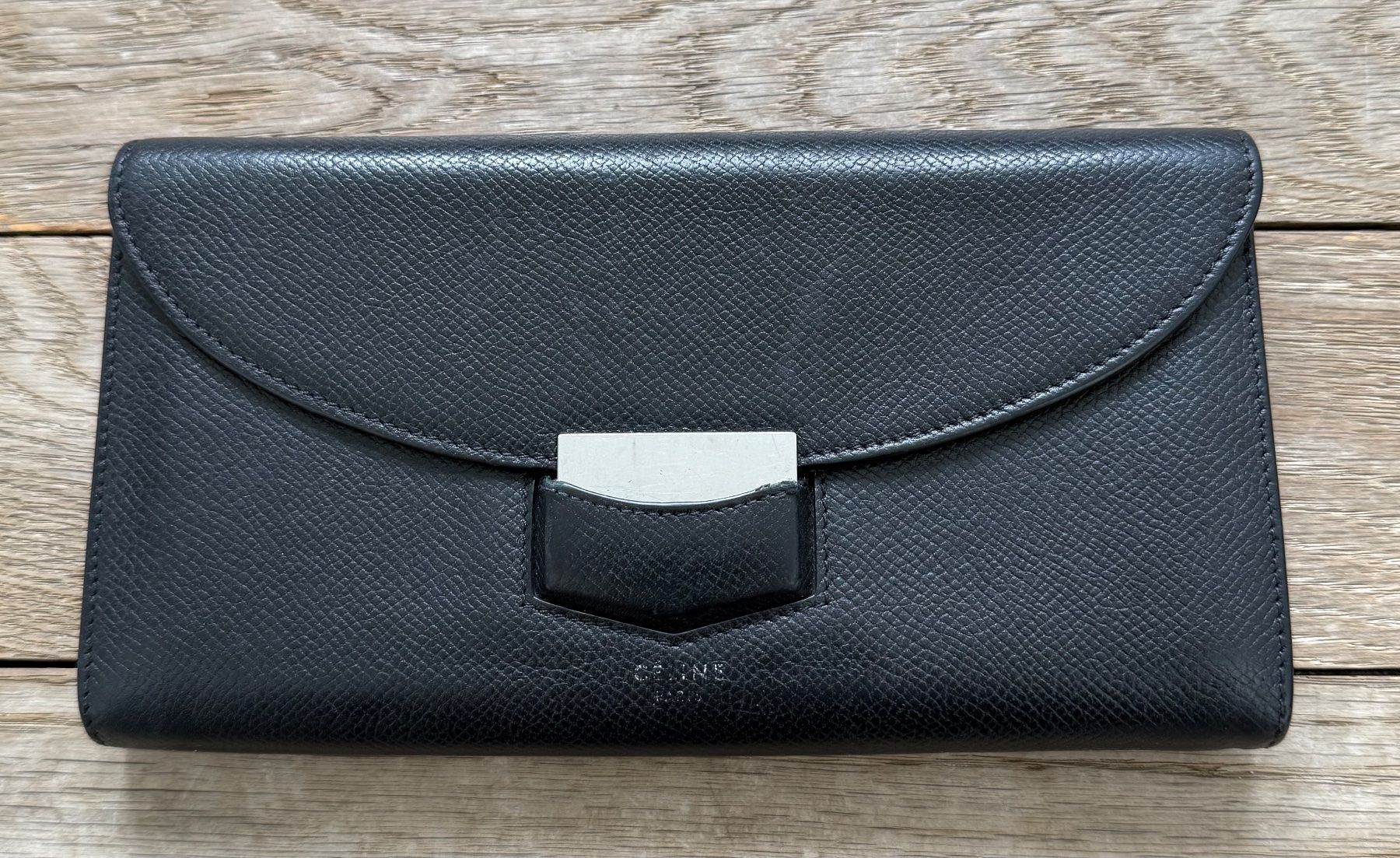 Celine Portafogli: Céline Portemonnaie/Pochette – Usato da Luzern venduto da Mamutpe