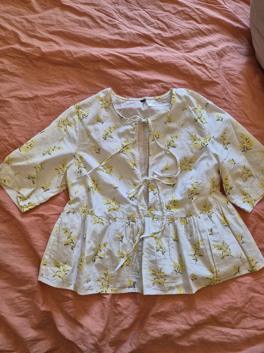 H&M Blusen: Bluse H&M, neu! Grösse S – Neu (gemäss Beschreibung) aus Basel von lilifee86