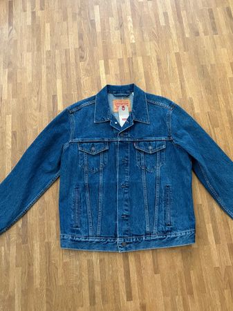 Levis Jeansjacke in L