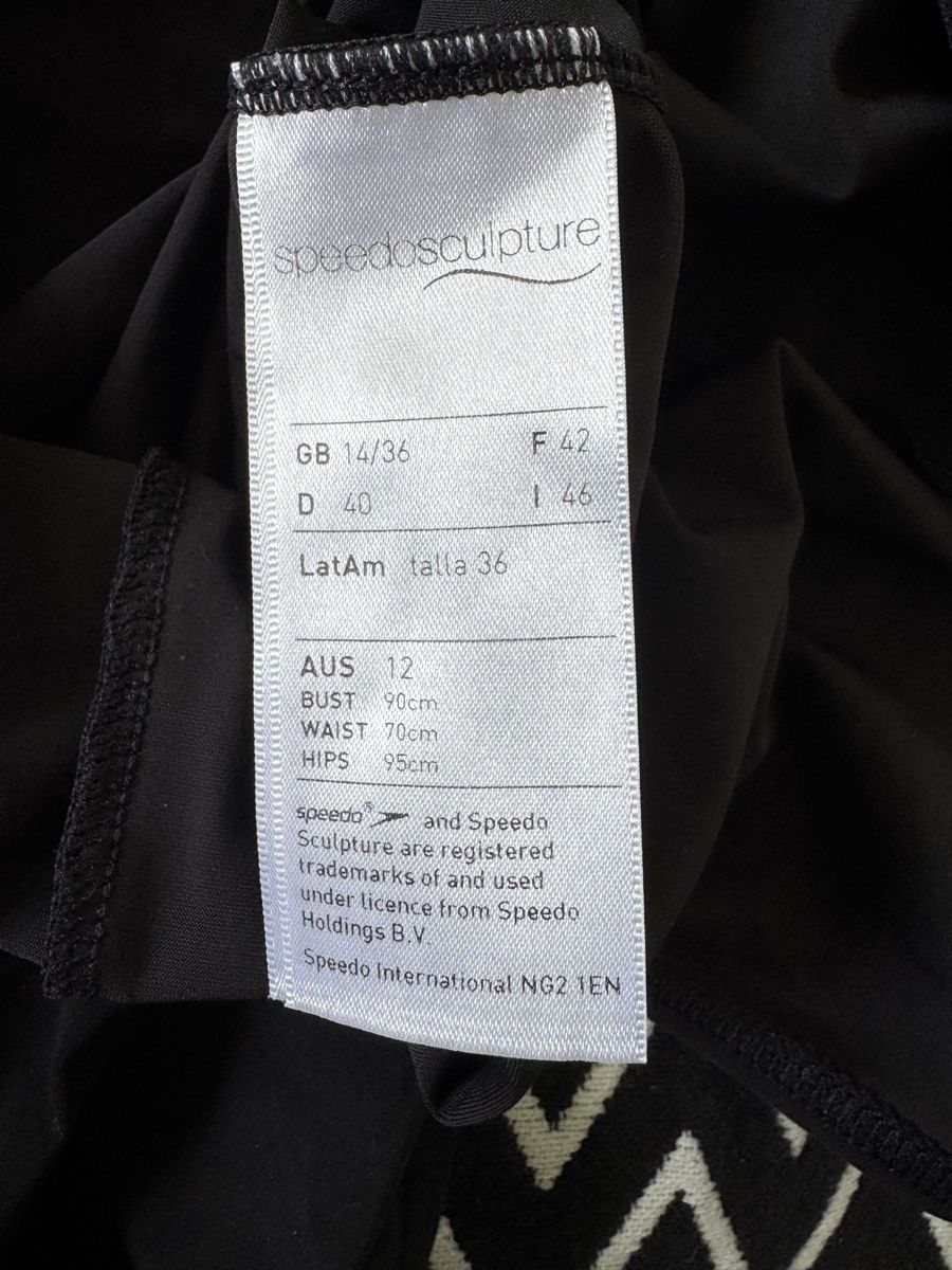 Badekleider & Bikinis: Bathing suit worn once – Gebraucht aus Münchenstein von ArleneLM 3