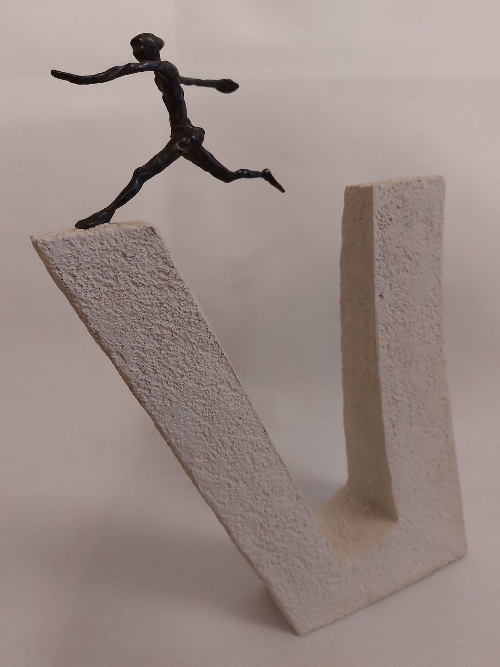 Sonstige Dekorationen & Accessoires: Figur Skulptur Statue "Der Sprung" – Gebraucht aus Matzingen von  2