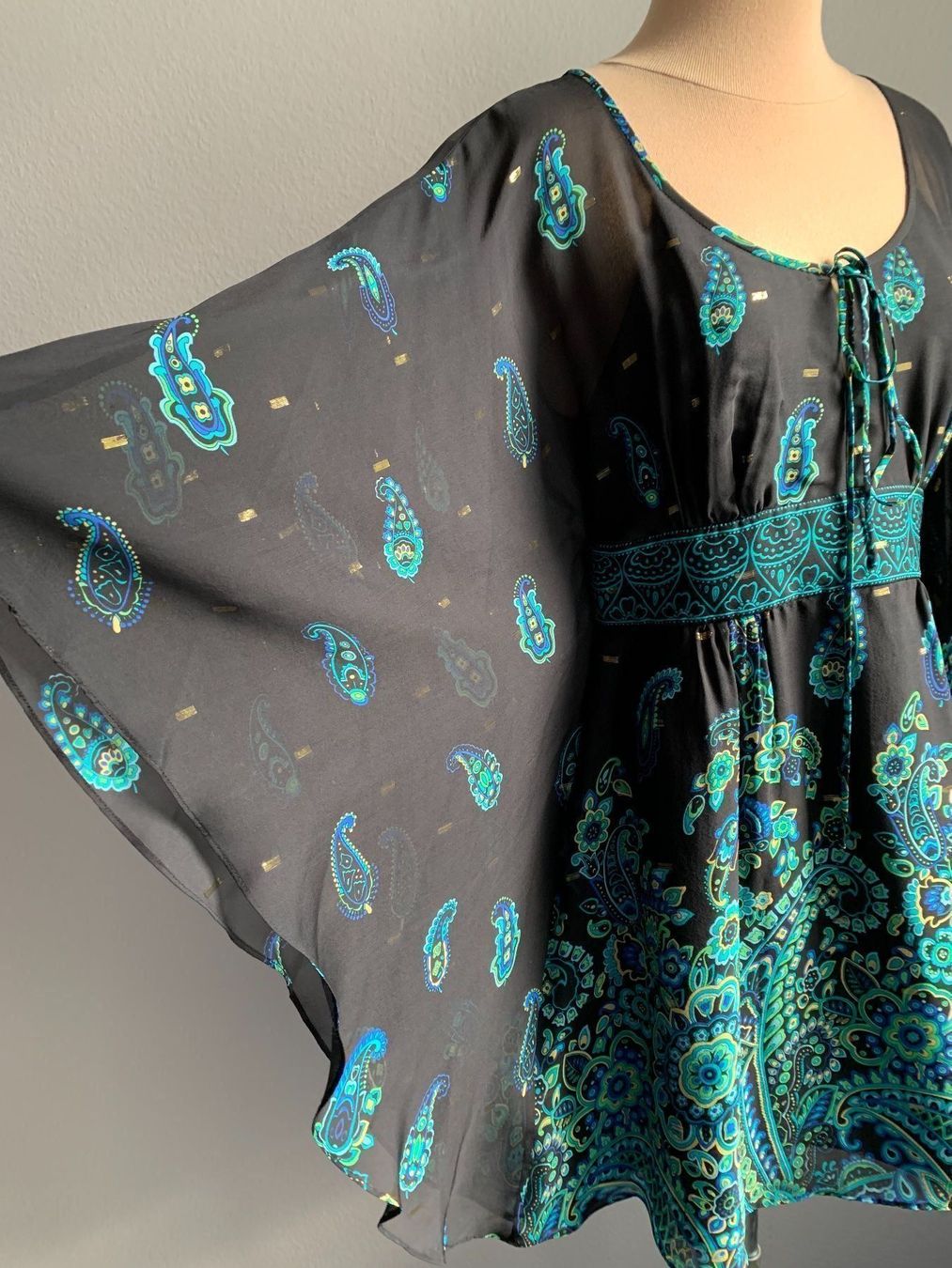 Vestiti: Tibi Kleid – Nuovo (secondo la descrizione) da Winterthur venduto da 11.11 2