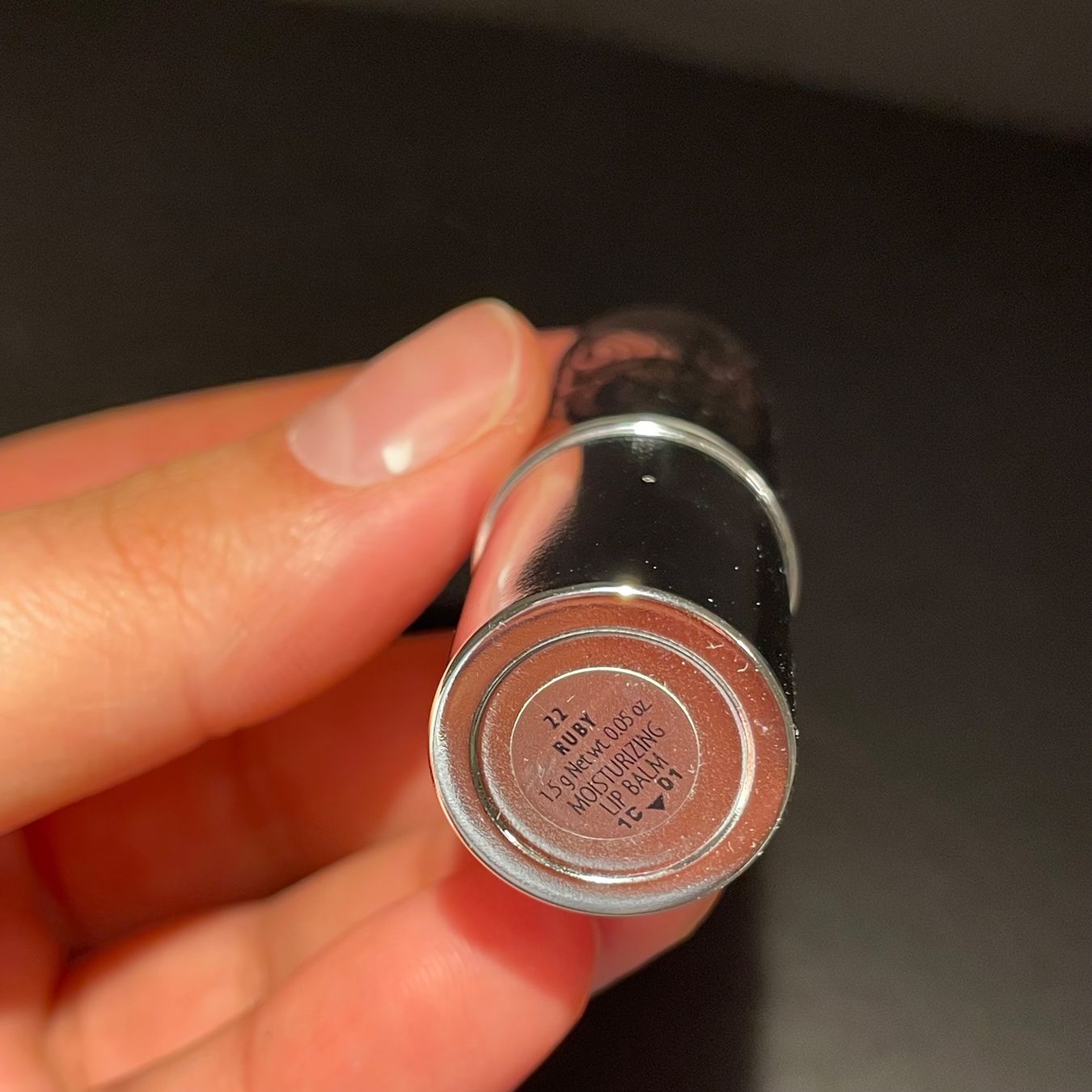 Make-up: Benefit Moisturizing lip balm Ruby Lippenstift – Gebraucht aus Bellach von Dreamer2501 1