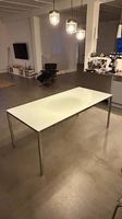 Glastisch / Esstisch weiss mit Metallgestell, 180 × 85 cm