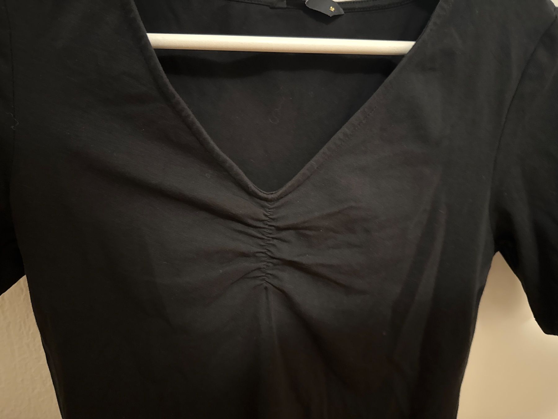 Only T-shirt: Only Shirt Schwarz Grösse M – Usato da Pfäffikon SZ venduto da Melanie335 1