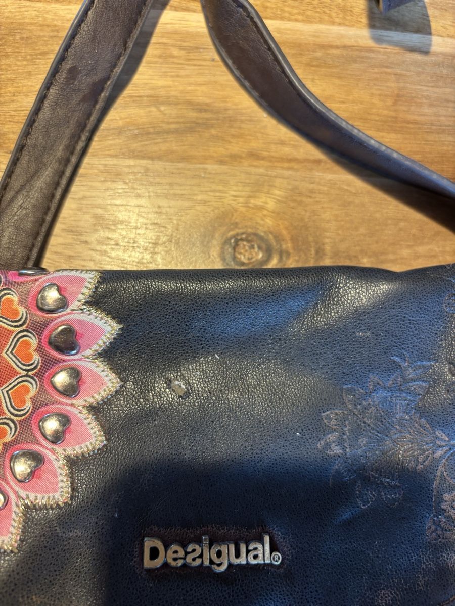 Desigual Borse da donna: Desigual Handtasche – Usato da Bubikon venduto da Kim1993 1