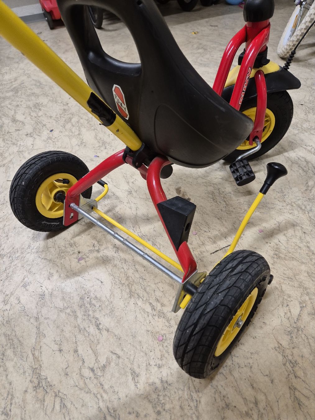 Puky Fahrzeuge für Kinder: Dreirad Puky  – Gebraucht aus Bremgarten AG von Ja.doch80 2