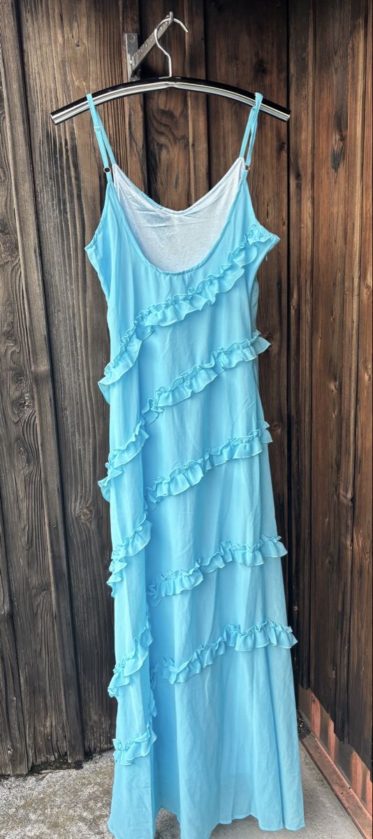 Vestiti: Maxikleid hellblau mit Rüschen und Schlitz Grösse M – Nuovo e nell'imballaggio originale da Wald ZH venduto da ann_t6hs 1