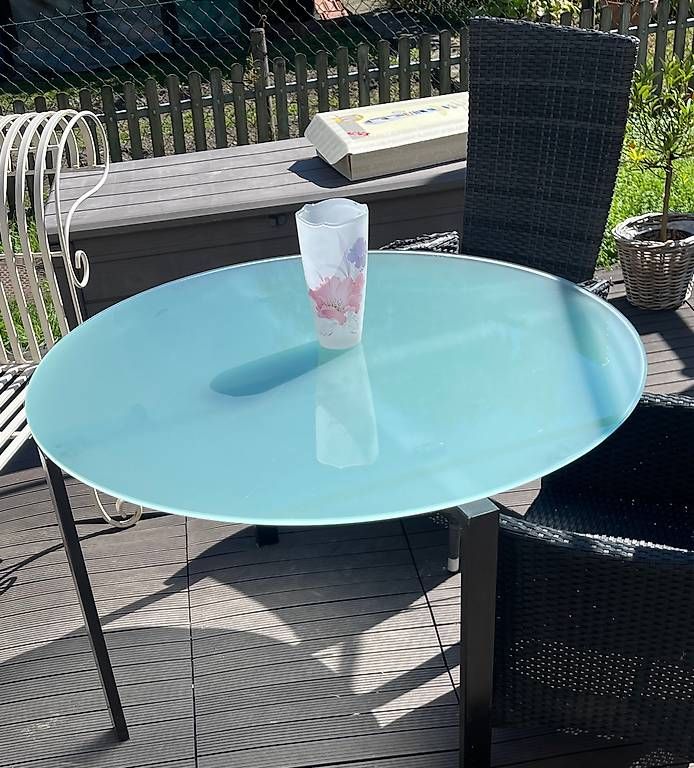 Tavoli: Diesiger Garten Tisch  – Usato da Rümlang venduto da ane_y72d 1