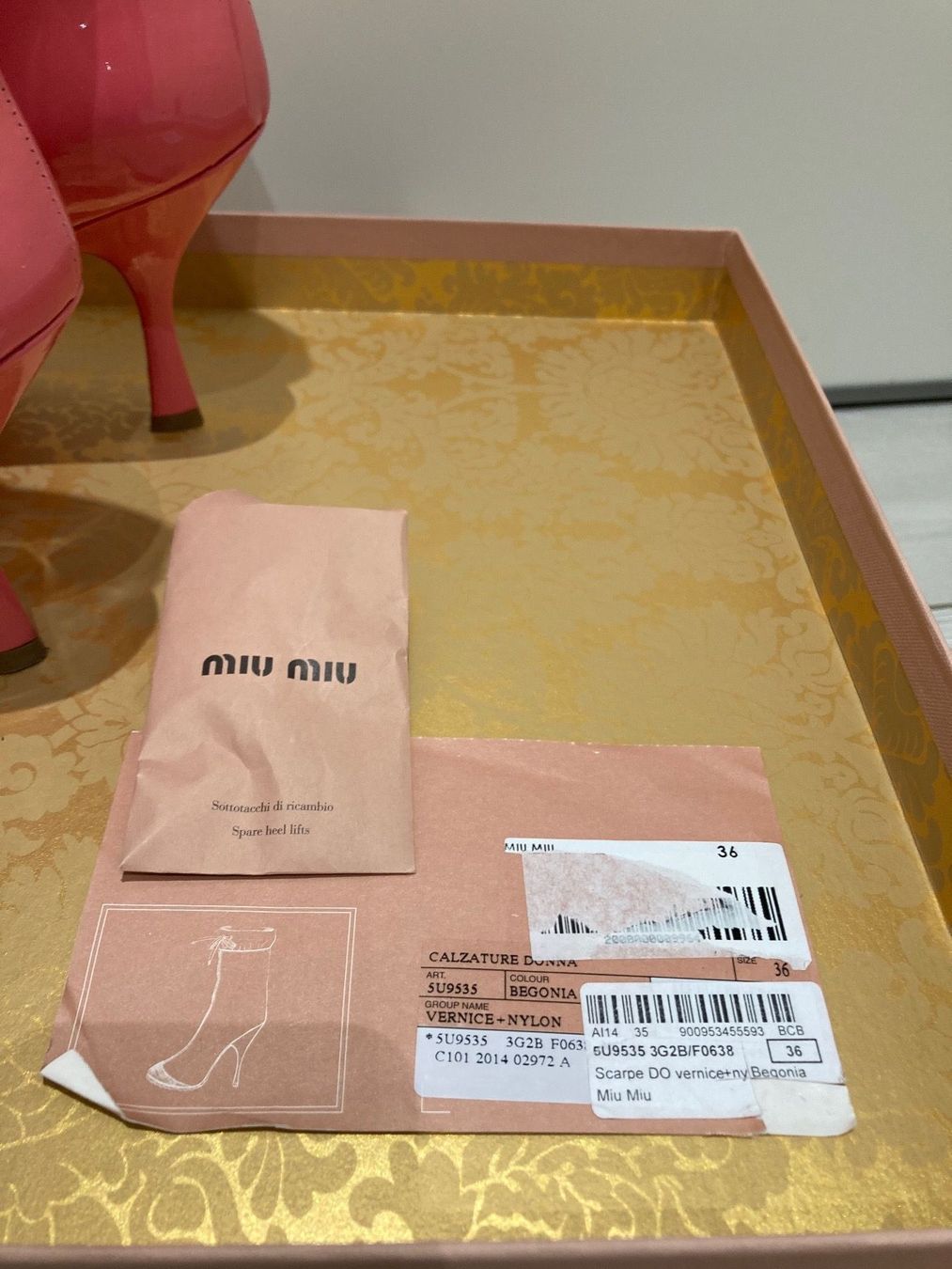 Miu Miu Scarpe da donna: Miu Miu stivali n.35/36 – Usato da Paradiso venduto da Kayakara 7