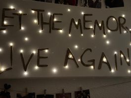 Handgemachtes LED Wandbild „Let the Memory Live Again“
