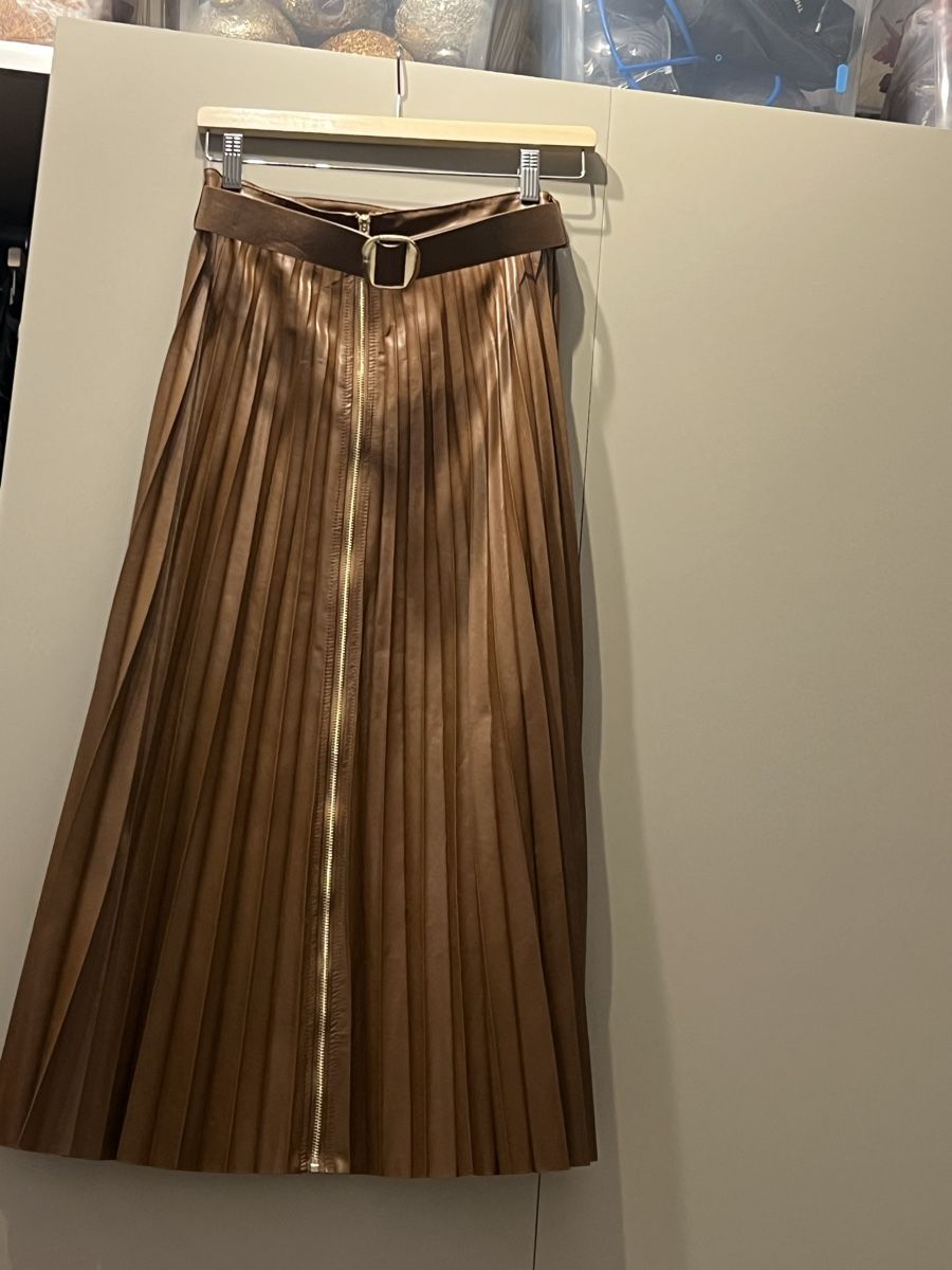 Gonne: Faltenrock Kunstleder braun – Usato da Zürich venduto da R1908