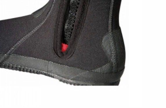 Scarpe da uomo: Neopren Füßlinge - 6.5 mm Gr. 46 – Nuovo e nell'imballaggio originale da Pfäffikon ZH venduto da Deko-Stopp 2