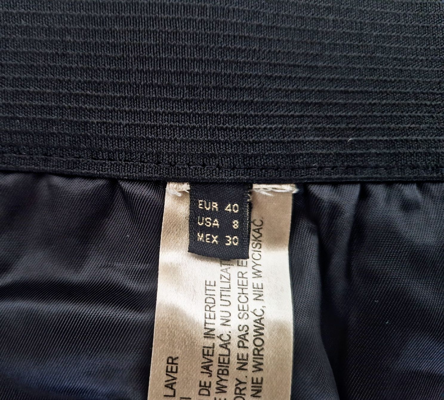 Massimo Dutti Hosen: MASSIMO DUTTI Hose Schwarz Gr. M – Gebraucht aus Horgen von akkohappyshopping 3