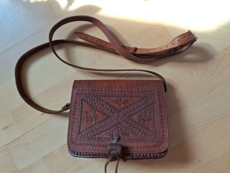 Nordafrikanisches Ledertäschchen