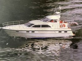 RC Motoryacht Broom 44