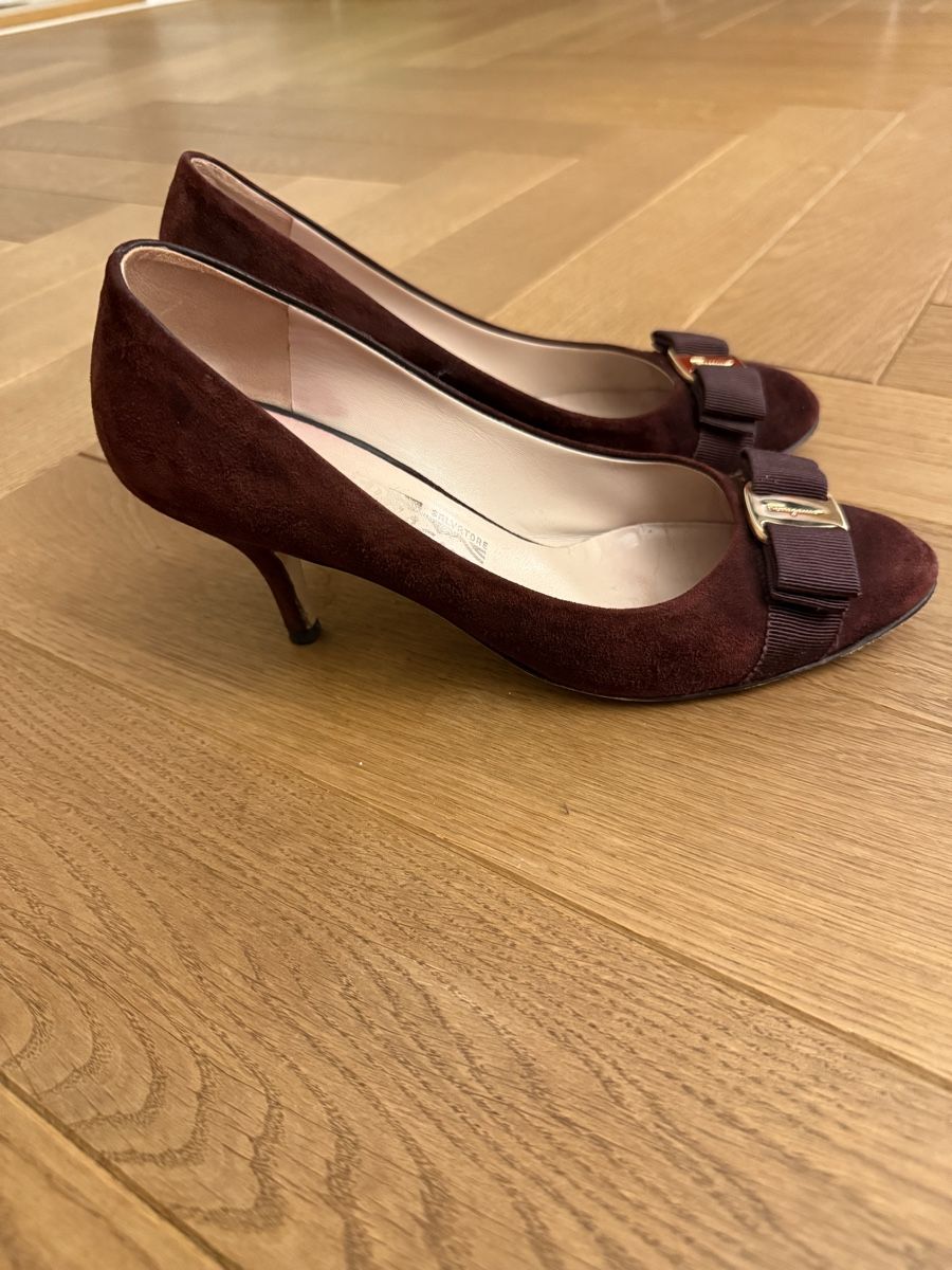 Salvatore Ferragamo Damenschuhe: Elegant Salvatore Ferragamo Pumps size 7 – Gebraucht aus Zürich von floridiablanca 3