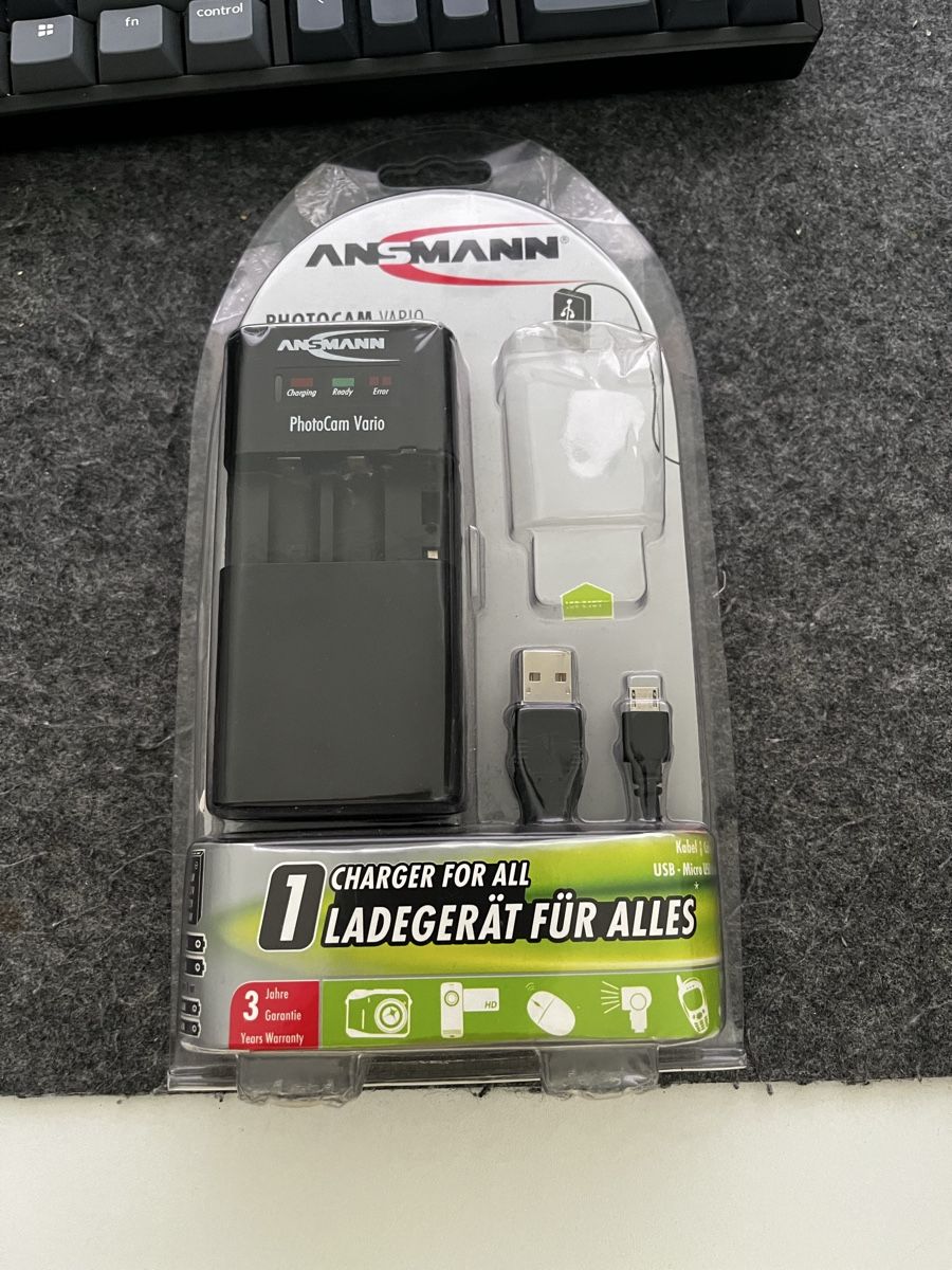 Caricatori & Batterie: Universal Ladegerät von Ansmann – Usato da Pfäffikon ZH venduto da Restore-Me