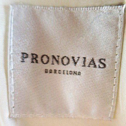 Pronovias Vestiti: Hollywoodreifes Abend- oder Brautkleid – Nuovo (secondo la descrizione) da Zürich venduto da ANU-AnimalsNeedUs 6
