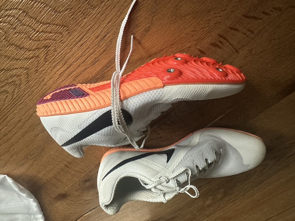 Nike Herrenschuhe: Nike Spikes – Gebraucht aus Ennetbaden von Gurkentopf 2