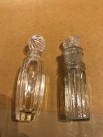 2 antike Parfum-Miniaturen 6,5 cm lang