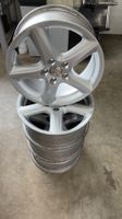 TOYOTA Corolla Verso Alu Felgen 7x17CH ET45 - 42611-0F080-A
