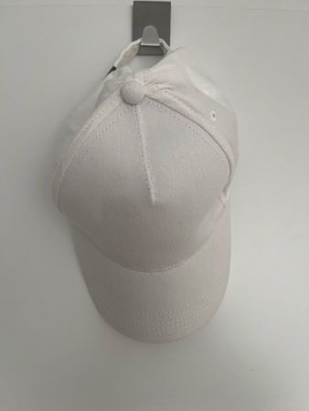 Weisser Cap