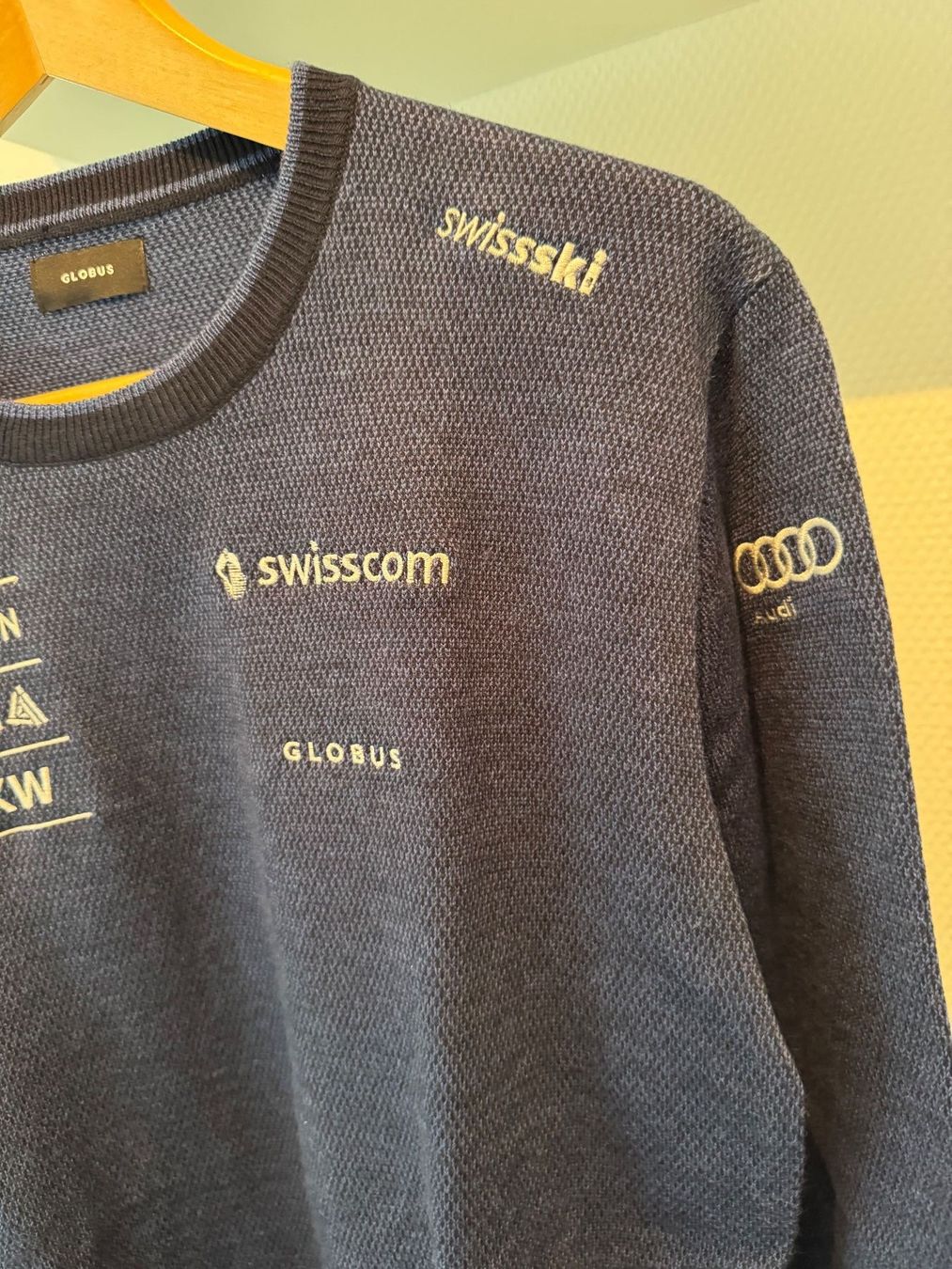 Globus Pullover & Sweatshirts: Swiss Ski Pullover – Neu (gemäss Beschreibung) aus Zürich von maj_x5cp 2