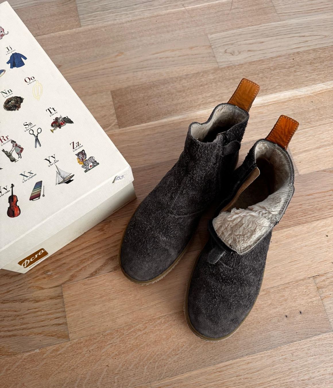 Schuhe für Mädchen: Ocra shoes, size 35 – Gebraucht aus Basel von ade_n9g8 1