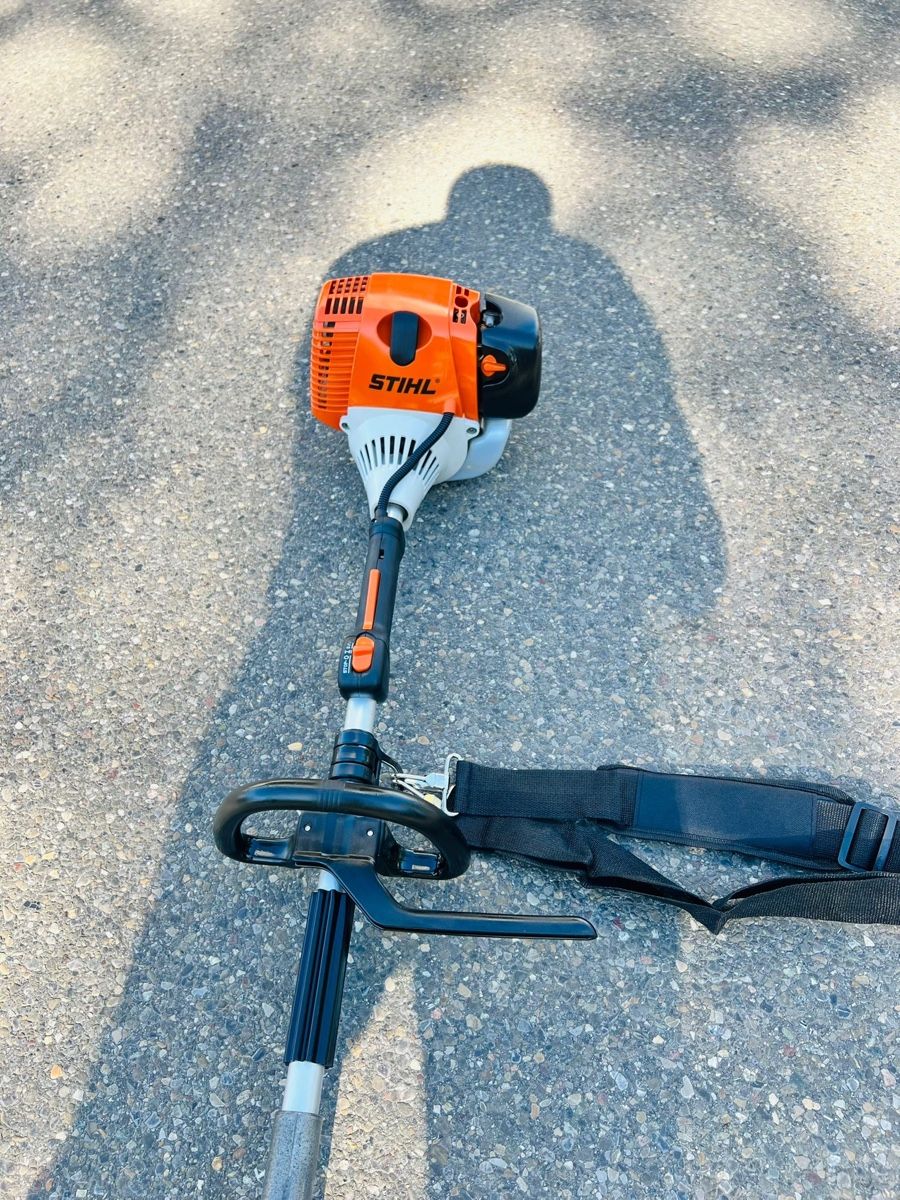 Stihl Alle Werkzeuge: Rasentrimmer Stihl KM 130 R – Gebraucht aus Urdorf von mas_5wfz 5